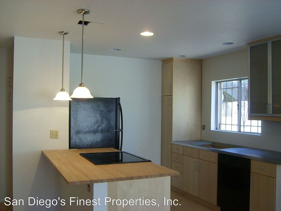 1st image of 1771 Oliver Ave APT A