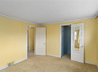 1636 Olivewood Ave, Lakewood, OH 44107