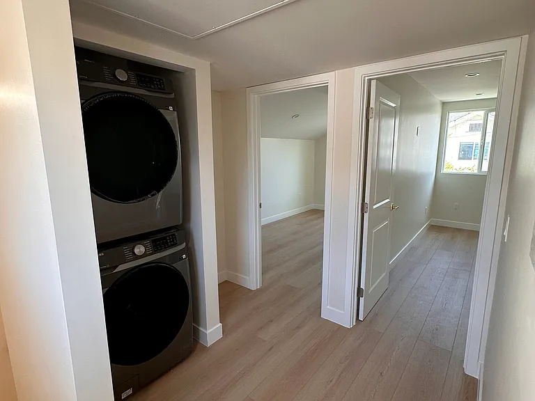 6233 Banner Ave #6235-1/4 — Photo 6