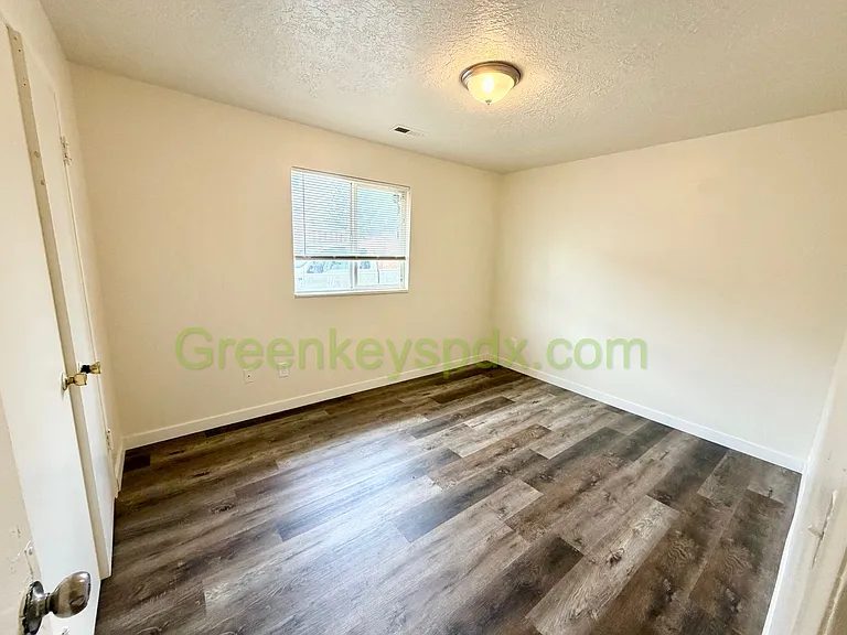 2614 SE 115th Ave — Photo 26