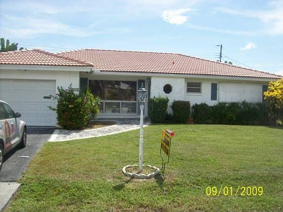 1st image of 4410 NE 28th Ave