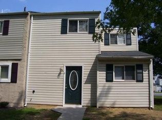 2 Egret Ct, Newark, DE 19702