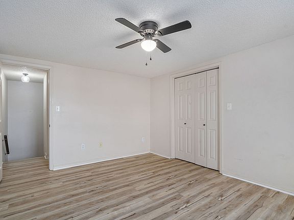 5th image of 108 N Market St #5