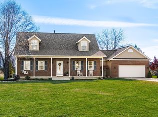 3055 Clifford Ave, Ashville, OH 43103