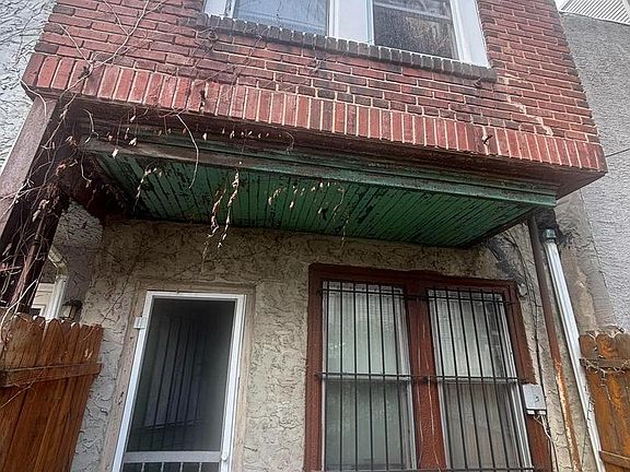 2nd image of 1514 Manton St