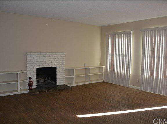 3rd image of 2227 E Alden Ave