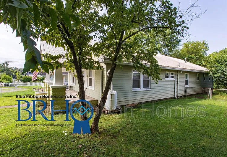 605 Victory St — Photo 7