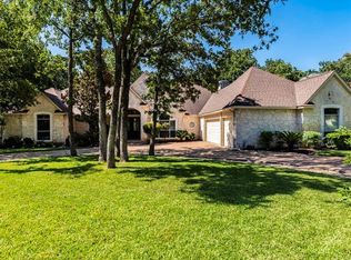 1925 Plantation Dr, Round Rock, TX 78681