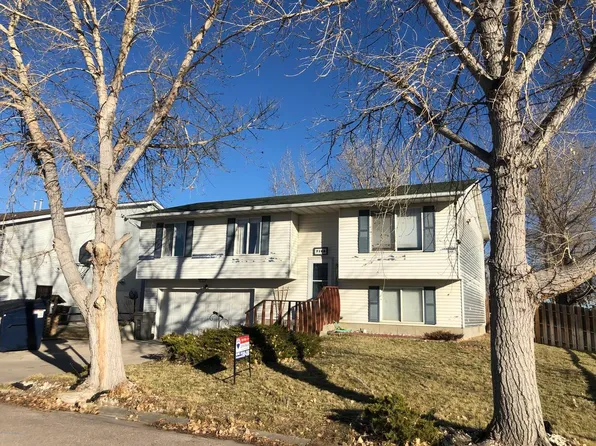 7103 Greensburgh Ave, Gillette, WY 82718