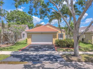Sectors 3 & 4 Boundary Pl, Weston, FL 33327