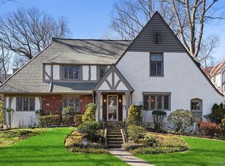 103 Aviemore Drive, New Rochelle, NY 10804