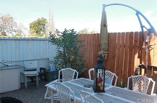 2nd image of 1815 E 108th St