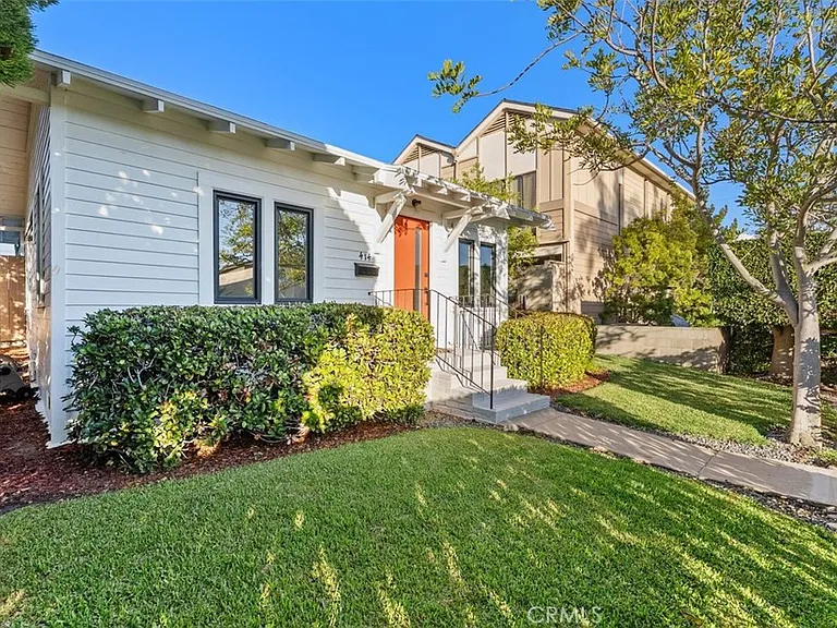 414 Cypress Dr — Photo 7
