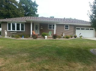 3238 Redlich Dr, Decatur, IL 62521