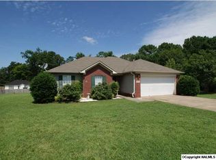 102 Sugarcane Ct, Harvest, AL 35749
