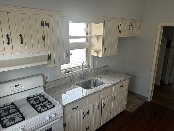 5th image of 301 Cedar St Floor 2