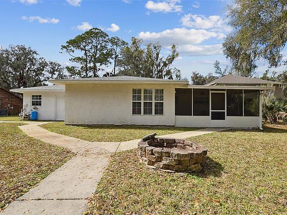 2nd image of 2215 Hontoon Rd