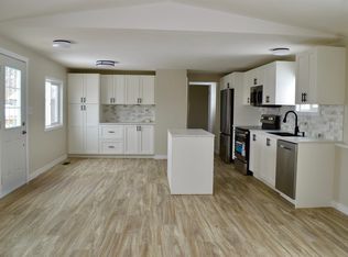 735 Parkland Brk, Parkland County, AB