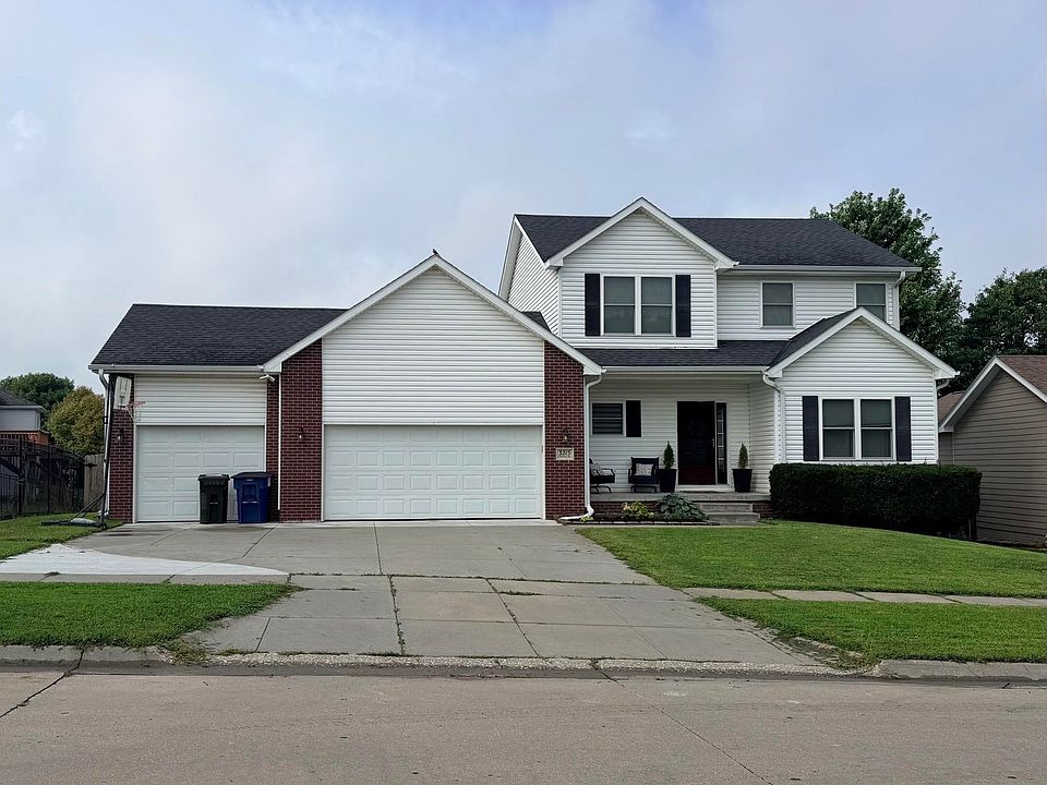 1st image of 3215 Whitlock Rd