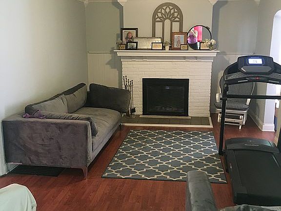 living room w WB fireplace