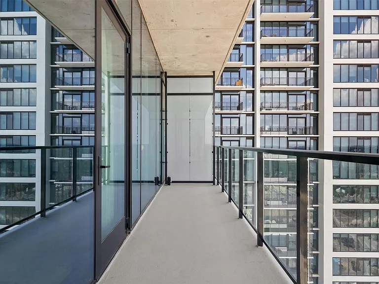 610 Davis St #2010 — Photo 17