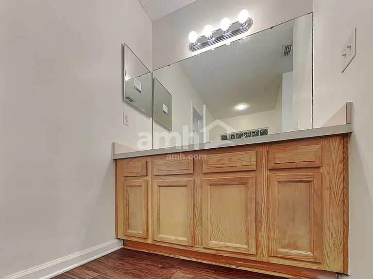 3341 Side Out Ct — Photo 11