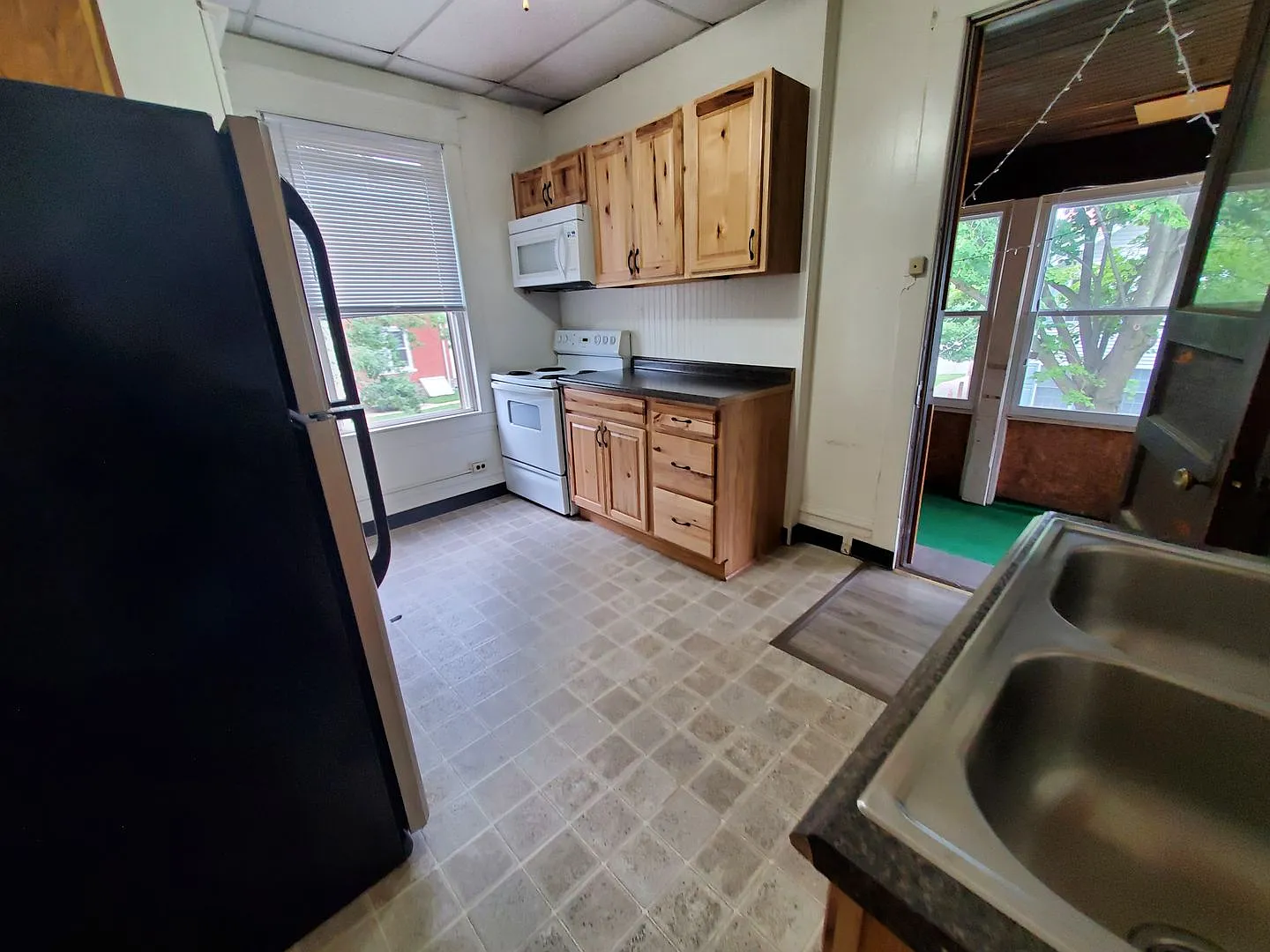 639 W. College Ave. — Photo 4
