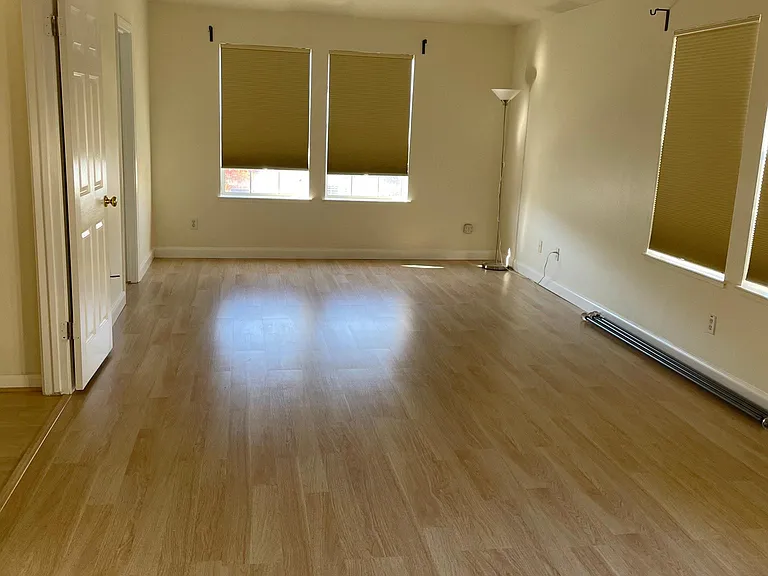 1 Fletcher Ct — Photo 8