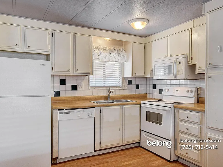 3481 Cape Cod Dr — Photo 26