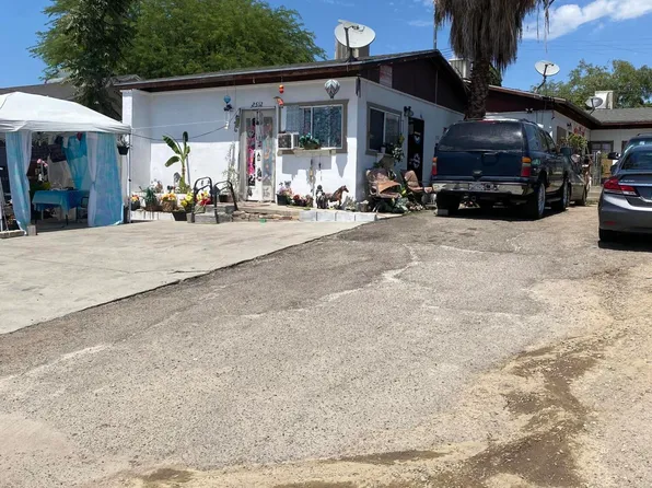 2512 Niles Street, Bakersfield, CA 93306