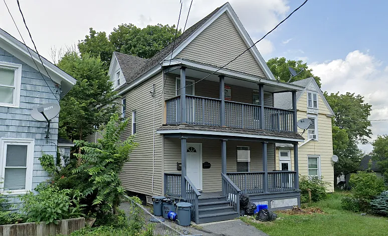 109 Ashworth Pl — Photo 4