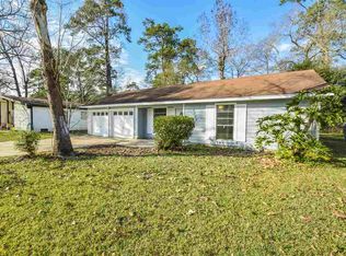 5750 Acadia Ln, Beaumont, TX 77708