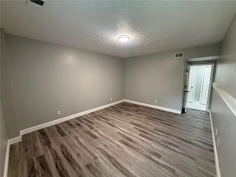 3800 Raiders Ridge Dr — Photo 9