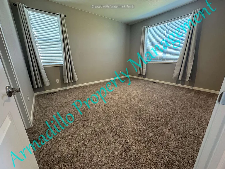 1902 Thundercloud Dr — Photo 18