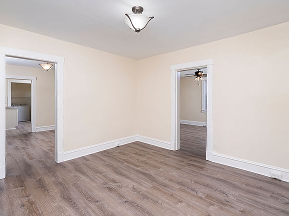 3rd image of 616 14th St APT 2