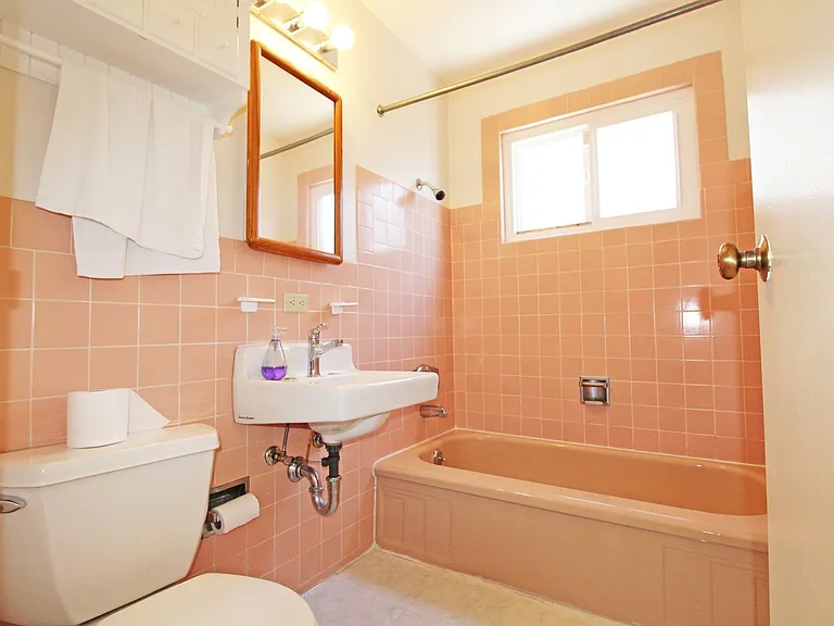 115 Rishell Dr — Photo 11