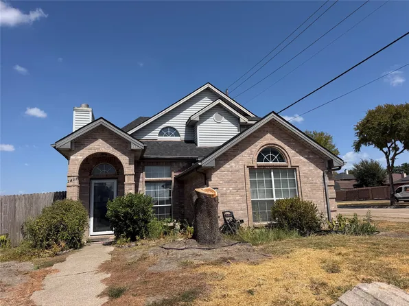 2437 Baretta Dr, Mesquite, TX 75181