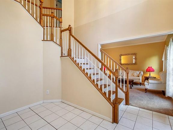 2nd image of 7978 Runnymede Dr