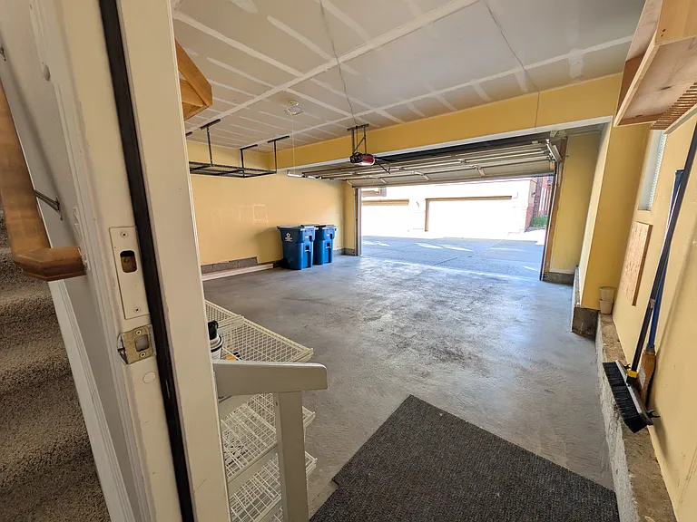 501 Elmhurst Way #A — Photo 6