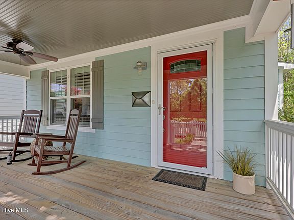 4th image of 2217 Gibson Avenue