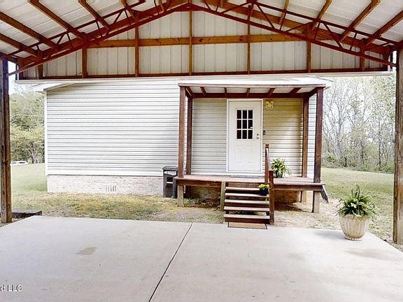 5th image of 2637 S Pearson Rd
