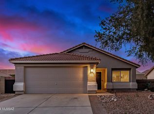 5462 W Cochie Springs St, Marana, AZ 85658
