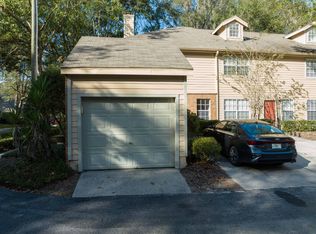 9722 SW 52nd Ln, Gainesville, FL 32608