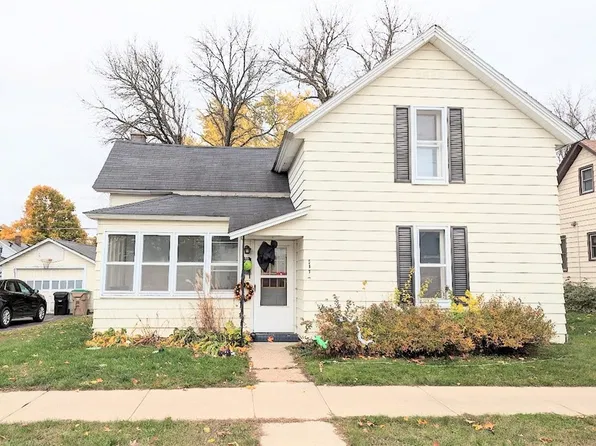 517 W Spruce Street, Chippewa Falls, WI 54729