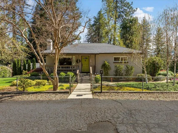 145 Hocking Ave, Grass Valley, CA 95945