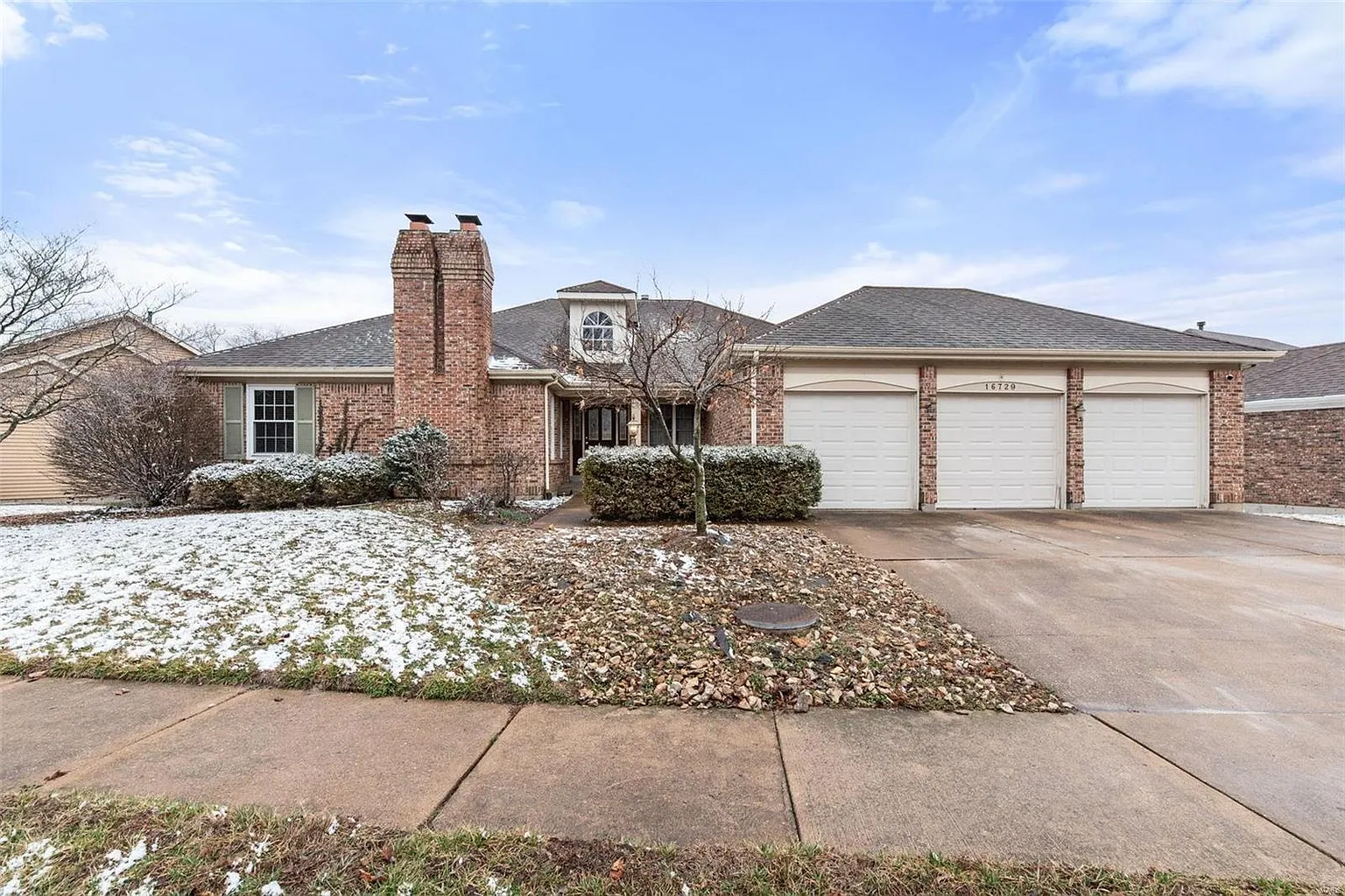 16727 Stanford Place Dr photo 1