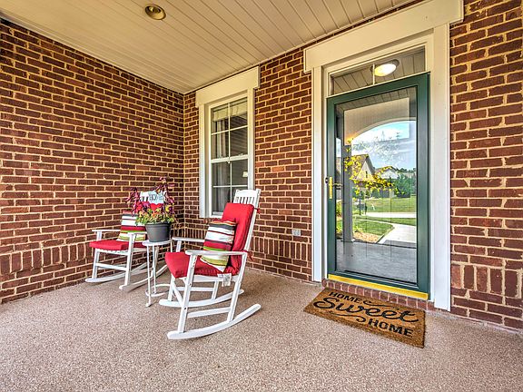 3rd image of 3306 Parrish Hill Ln