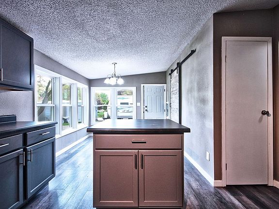 5th image of 30047 Oriole St
