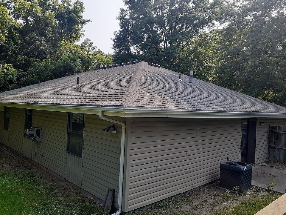 1st image of 1509 S Vermont Ave #1509