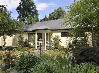 88 Bancroft Rd, Northampton, MA 01060